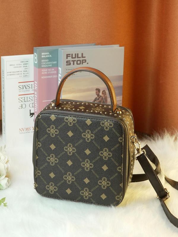 Women's Cute Cartoon Bear Pattern Handbag, PU Leather Crossbody Bag with Studded Decor, Female All-match Square Bag for Daily Used