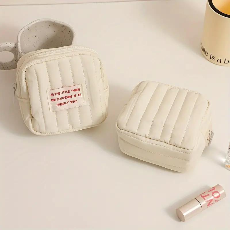 Mini Portable Makeup Bag, Square Makeup Organizer, Cosmetic Storage Bag, Zipper Makeup Organizer Pouch, Versatile Storage Bag for Skincare, Lotion, Cream, Lip Balm, Travel Toiletry Bag