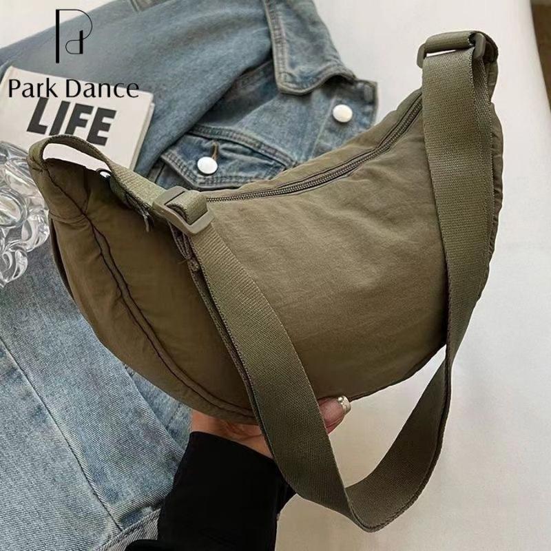 Crescent Bag Nylon Crossbody Bag Lightweight Hobo Sling Bag Small Shoulder Bag Purse Dumpling Bag