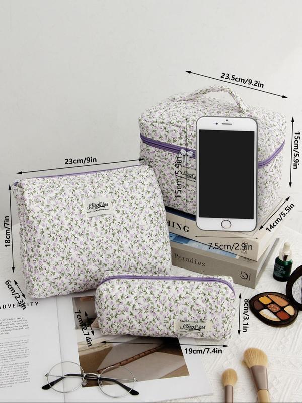 Floral Pattern Quilted Makeup Bag,  Large Travel Cosmetic Bag Polyester Portable Handheld Pouch Zipper Toiletry, for Living Room Floral