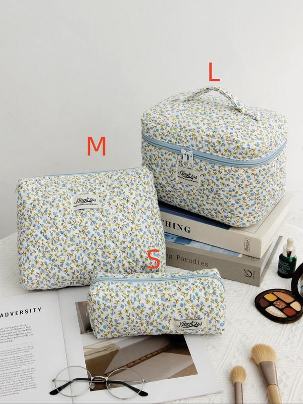 Floral Pattern Quilted Makeup Bag,  Large Travel Cosmetic Bag Polyester Portable Handheld Pouch Zipper Toiletry, for Living Room Floral