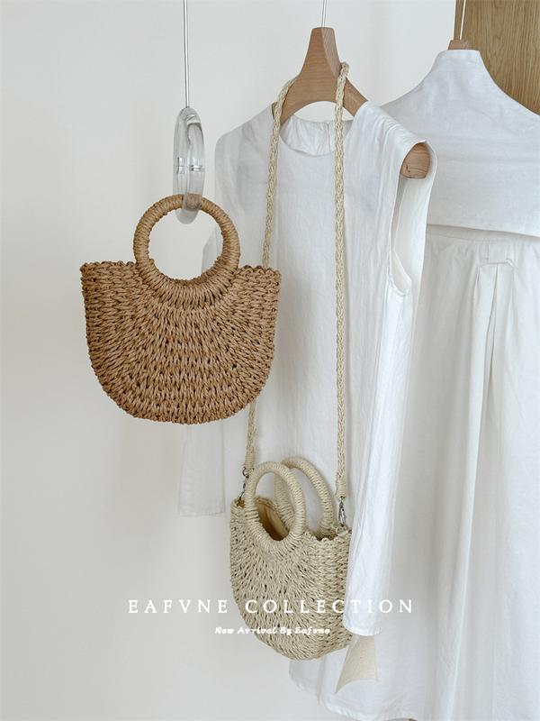 Handmade Minimalist Beach Bag: Rattan Woven Semi-circular Shoulder Crossbody Bag for Women- Minimalist Semi-Circular Straw Bag， Perfect for Travel & Storage