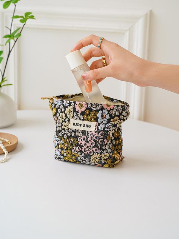 Floral Embroidered Makeup Bag, 2024 New Style Casual Patched Design Makeup Bag, Versatile Storage Bag for Women & Girls, Travel Essentials, Travel Accessories