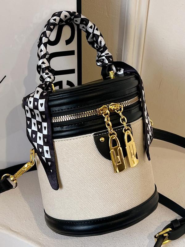 Women's Fashionable Colorblock Studded Decorated Bucket Bag, Casual Versatile Shoulder Bag for Daily Used, Trendy All-match Crossbody Bag