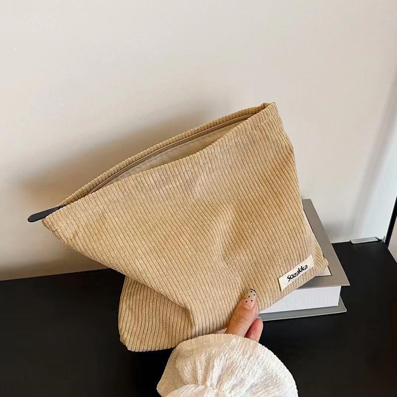 Corduroy Material Clutch Bag, Portable Makeup Bag, Solid Color Makeup Pouch, Skincare Bag, Toiletry Bag, Travel Essentials, Dorm Essentials