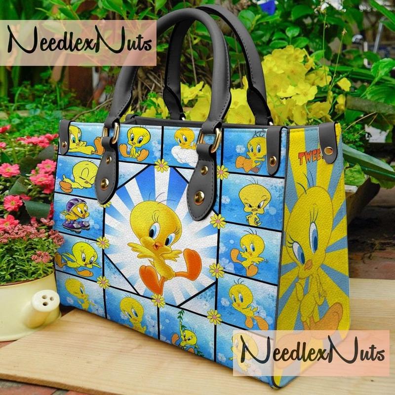 Tweety Bird Leather Handbag & Wallet | Add a Splash of Fun with This Cartoon-Inspired Bag!