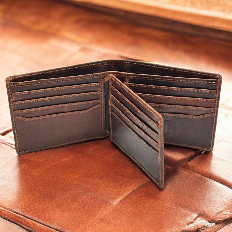 RFID Blocking Brown Vintage Leather Men's Bifold Center Flap Wallet