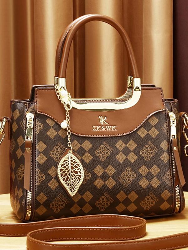 Women's Fashionable Letter Pattern Handbag, Casual Pu Leather Zipper Shoulder Bag with Charm for Daily Used, Trendy Versatile High-quality Daily Commuting Bag