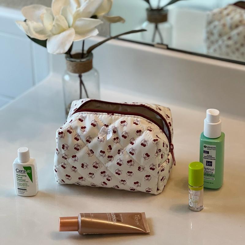 Portable Makeup Bag, 8-Inch Travel Cosmetic Bag for Women Girls, Floral Zipper Make Up Pouch, Toiletry Organizer Cloth Bag