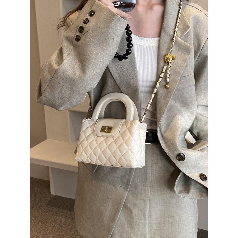 Korean Super Hot Diamond Pattern Chain Bag Women's New Classic Style Diana Bag High-End Fashion All-Match Messenger Bag