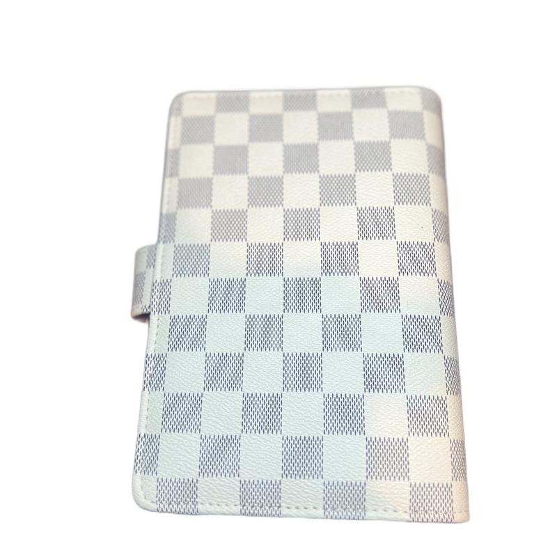 Checkered Budget Binder for Budgeting and Saving Money