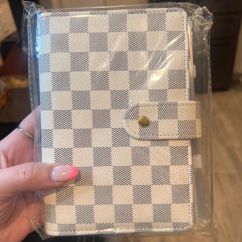 Checkered Budget Binder for Budgeting and Saving Money