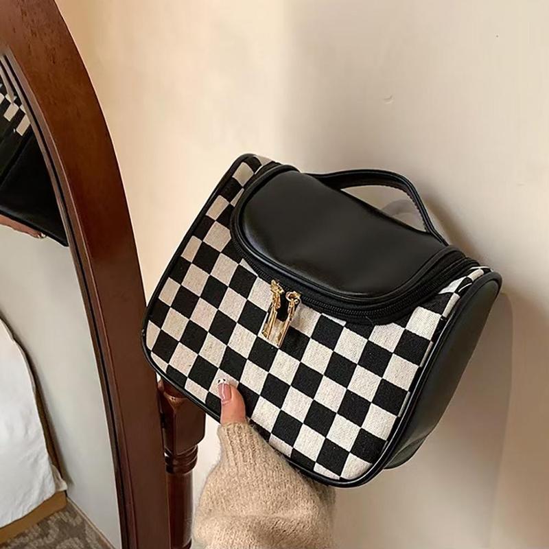 Checkerboard Pattern Toiletry Storage Bag, 1 Count Large Capacity Portable Cosmetic Bag with Handle, Zipper Makeup Bag, Versatile Storage Bag for Travel