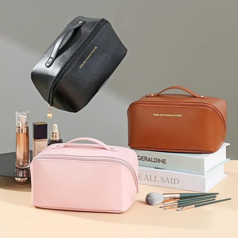 Travel Solid Color Letter Detail Makeup Travel Bag, Portable Cosmetic Organizer, Simple All-match Bag for Daily Life & Travel