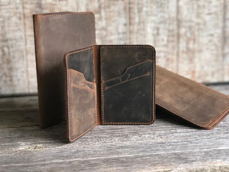 (Read in description) Personalized Leather Wallet, Minimalist Wallet, Leather Bifold Wallet, Distressed Leather Slim Bifold Wallet, Fathers Day Gift