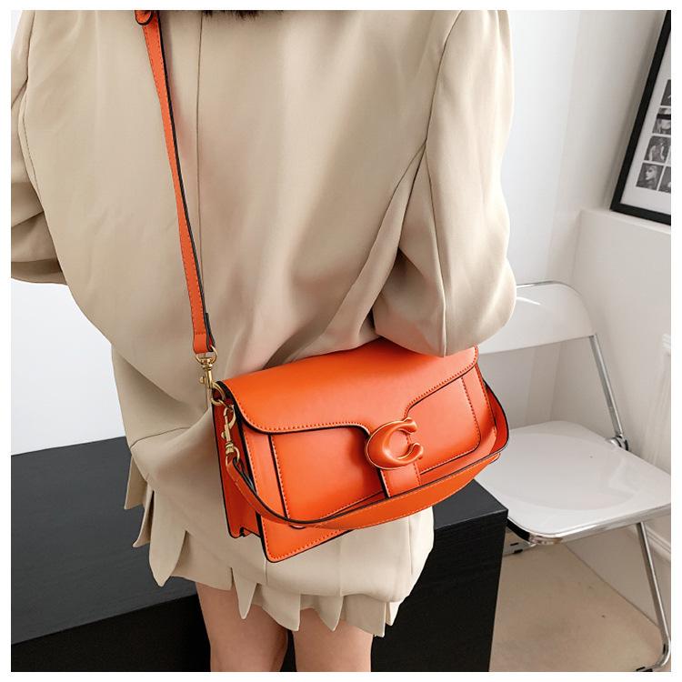 2024 new women's bag Ms. crossbody bag shoulder bag fashionable hundred matching cowhide small square bag