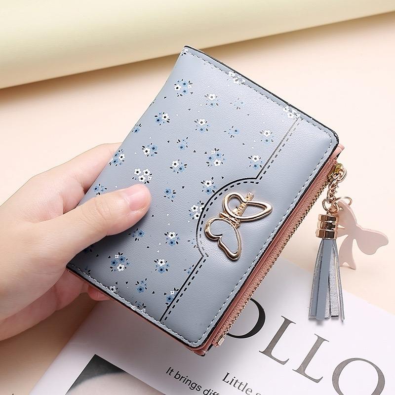 Women's Floral Ditsy Synthetic Leather Tassel Buckle Wallet